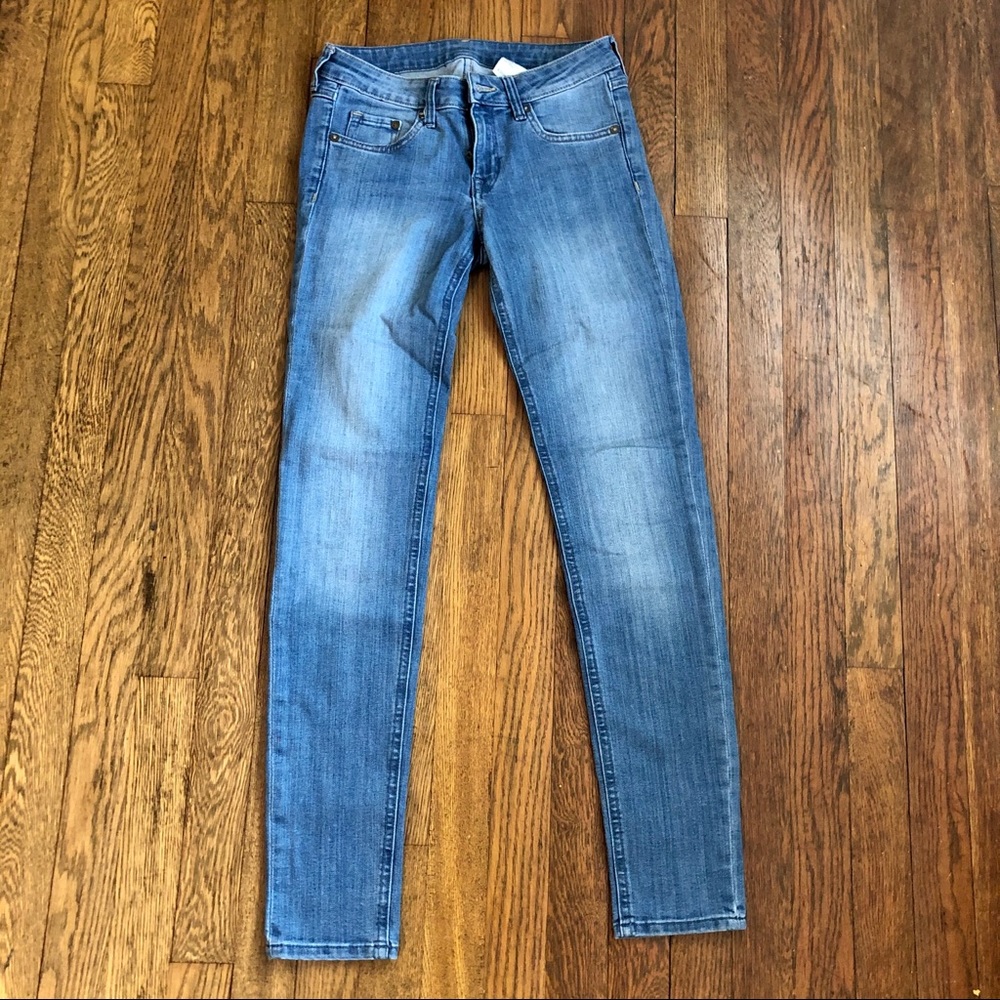 H&M skinny jeans